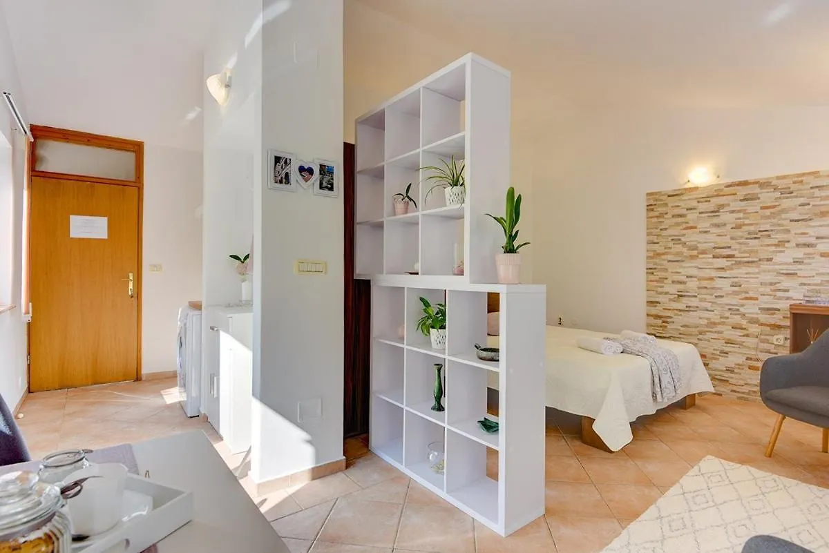 Holiday Home Batel Pula Kroatien